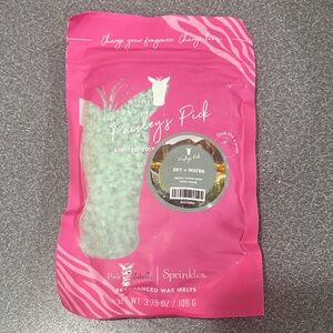 Pink Zebra Fragranced Wax Melts - Sky + Water